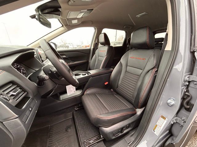 Used 2026 Nissan Rogue SV AWD/4WD image 26