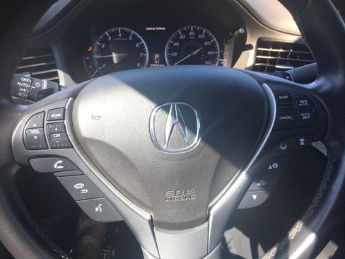 Used 2019 Acura ILX FWD image 13