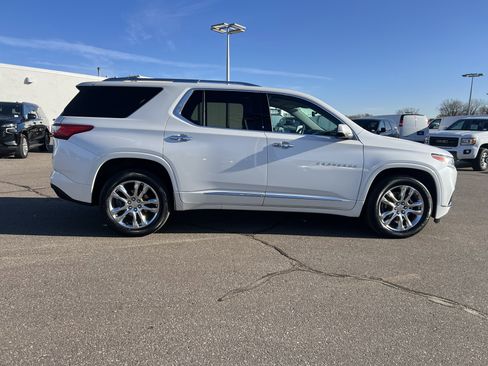 Certified 2021 Chevrolet Traverse High Country image 8