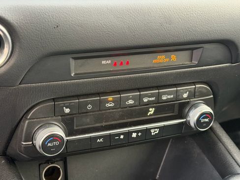 Used 2019 MAZDA CX-5 Touring image 26