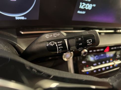 Used 2024 Kia Carnival SX image 21