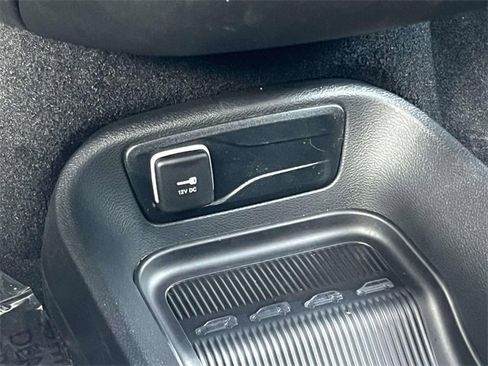 New 2026 Chrysler Pacifica Select w/ S Appearance Package image 15