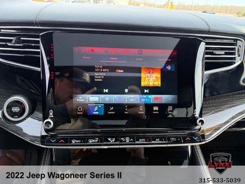 Used 2022 Jeep Wagoneer Series II w/ Convenience Group I image 14