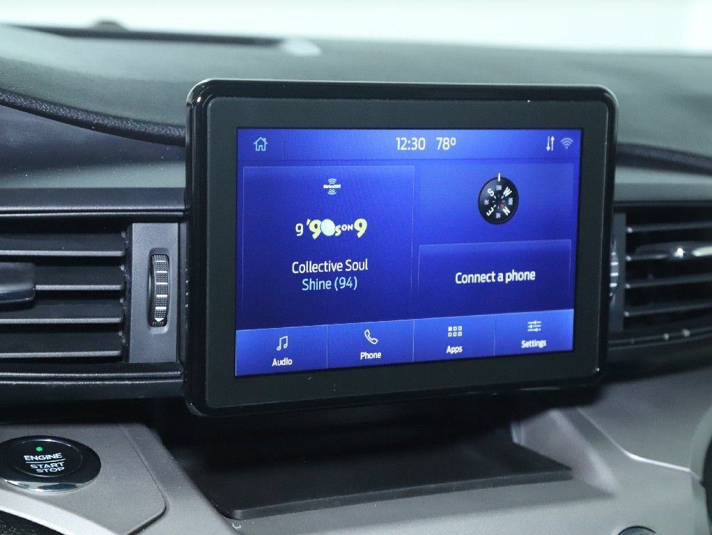 Used 2021 Ford Explorer XLT w/ Class III Trailer Tow Package AWD/4WD image 25