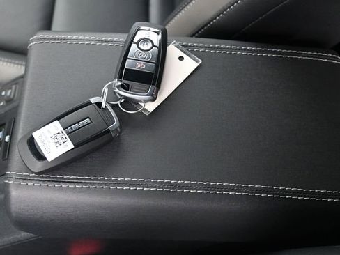 New 2025 Ford Bronco Outer Banks image 15