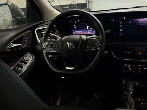 Used 2025 Buick Encore GX Sport Touring image 20