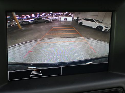 Used 2023 GMC Terrain SLE w/ Driver Convenience Package AWD/4WD image 29
