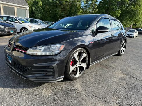 Used 2018 Volkswagen GTI S FWD image 3
