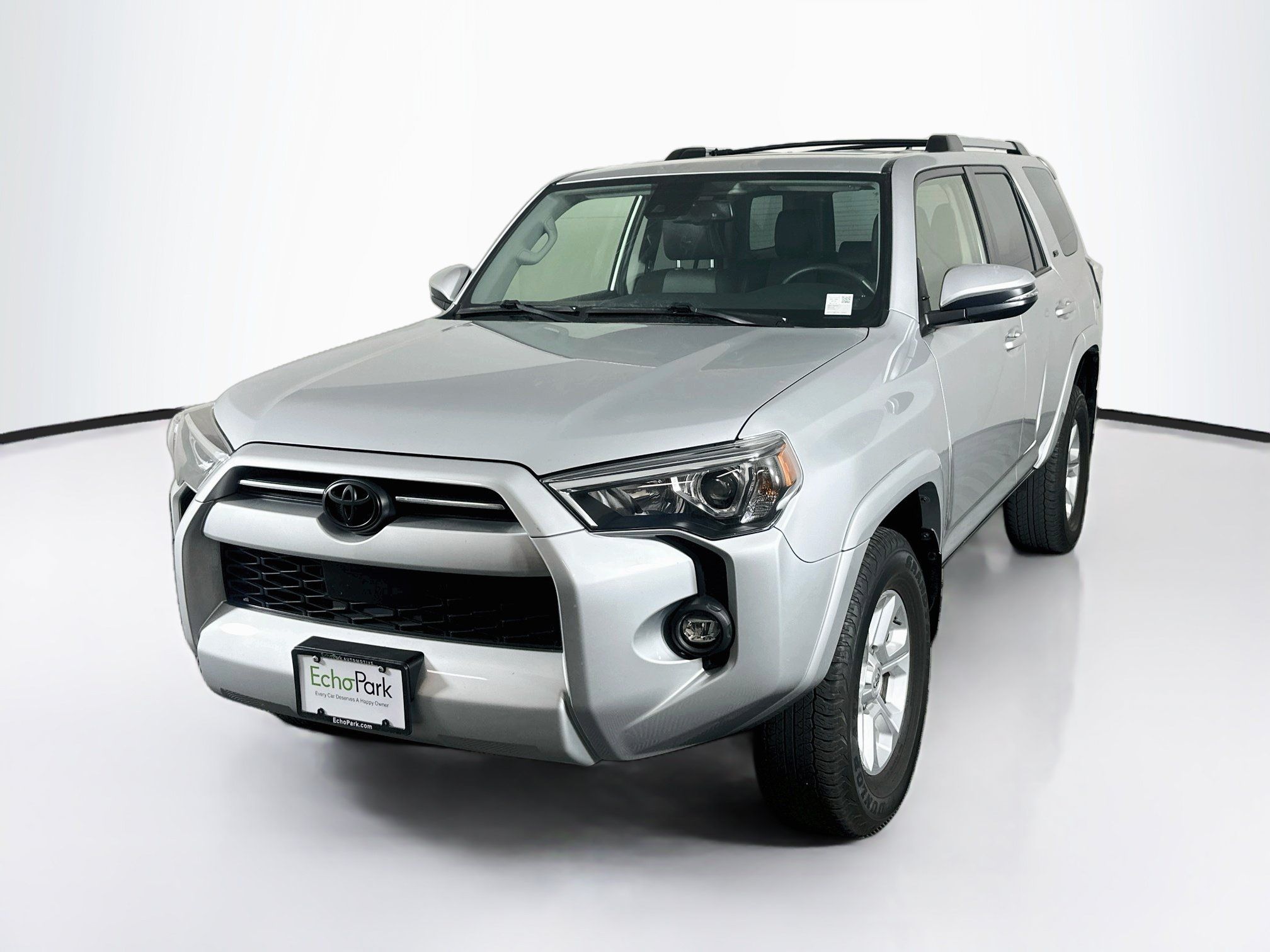 Used 2023 Toyota 4Runner SR5 Premium w/ Moonroof Package AWD/4WD image 3
