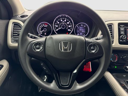 Used 2020 Honda HR-V LX image 19