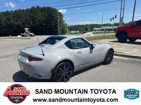 Used 2024 MAZDA MX-5 Miata RF Grand Touring RWD image 3