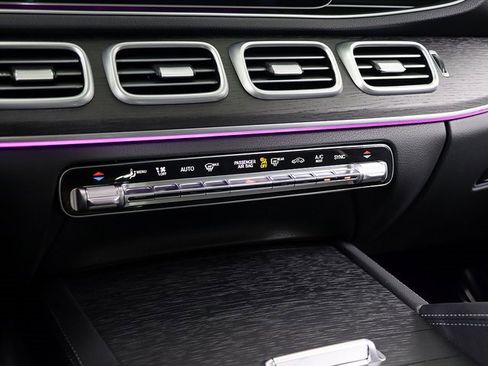 Certified 2025 Mercedes-Benz GLE 350 4MATIC image 25