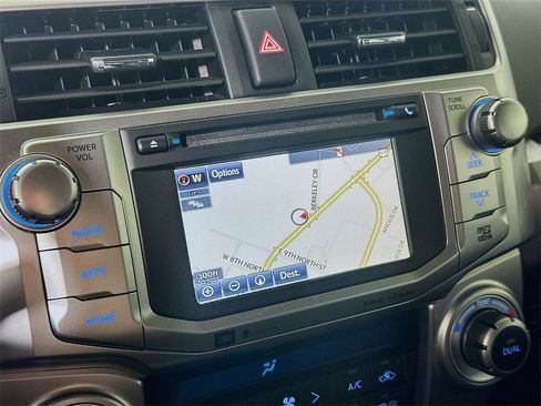 Used 2017 Toyota 4Runner Limited image 28