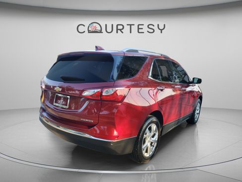 Used 2019 Chevrolet Equinox Premier image 3