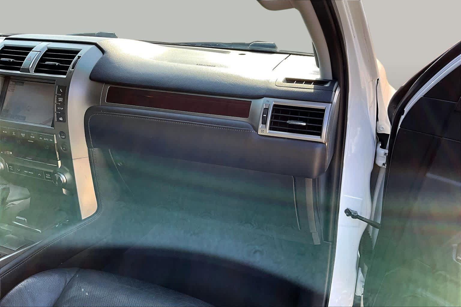 Used 2017 Lexus GX 460 Premium AWD/4WD image 19