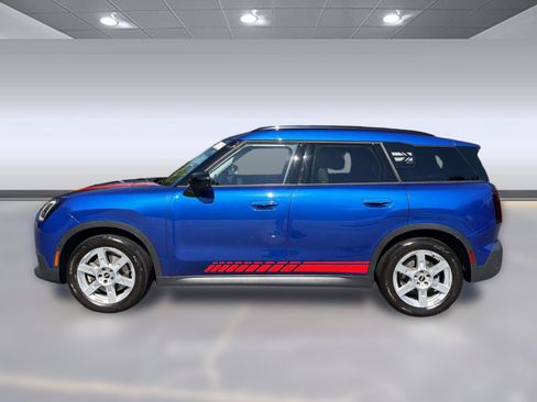 Certified 2025 MINI Cooper Countryman S w/ Comfort Package Max AWD/4WD image 2