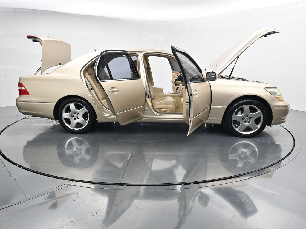 Used 2006 Lexus LS 430 RWD image 42