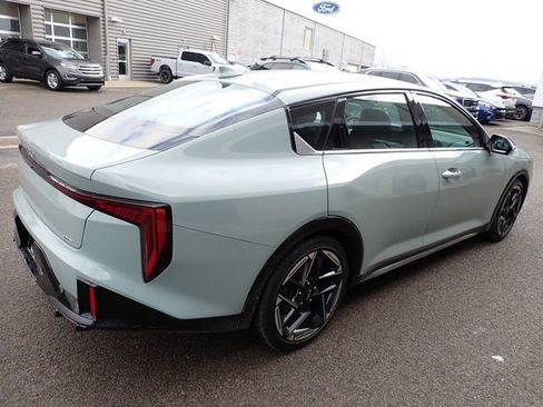 Certified 2025 Kia K4 GT-Line image 7