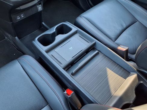 Used 2025 Honda Odyssey Sport-L image 17