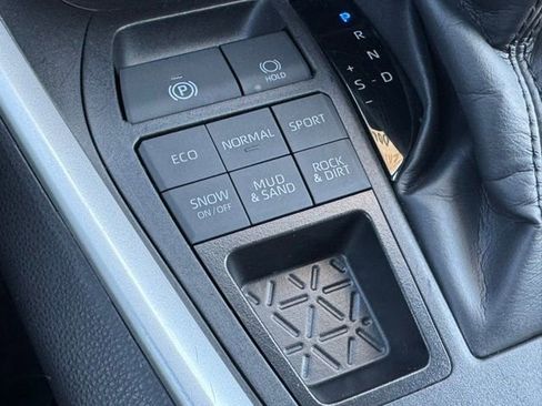 Certified 2025 Toyota RAV4 XLE image 15