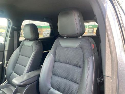 Used 2022 Chevrolet TrailBlazer RS FWD image 11