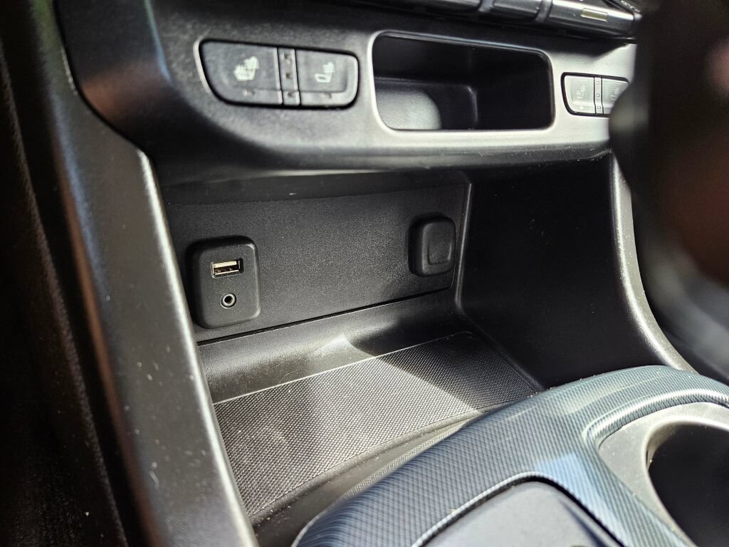 Used 2017 Chevrolet Colorado Z71 AWD/4WD image 28