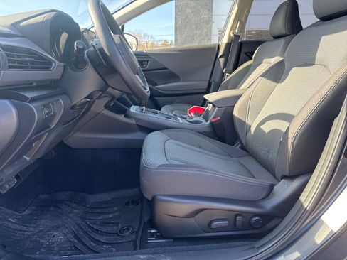 Used 2024 Subaru Crosstrek 2.0i Premium image 7