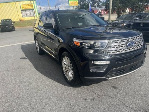 Certified 2023 Ford Explorer Limited w/ Limited Technology Package AWD/4WD image 4
