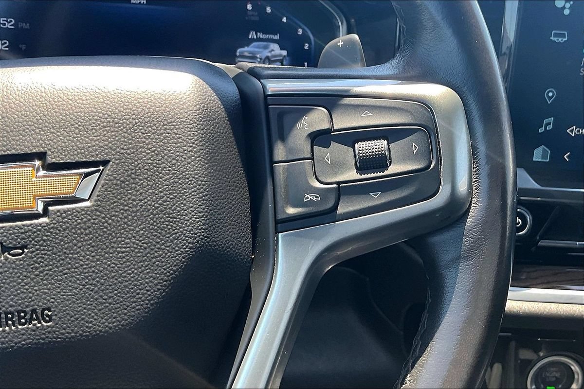 Used 2023 Chevrolet Silverado 1500 LT RWD image 7