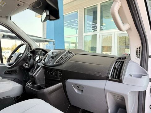 Used 2018 Ford Transit 150 130 Low Roof image 19
