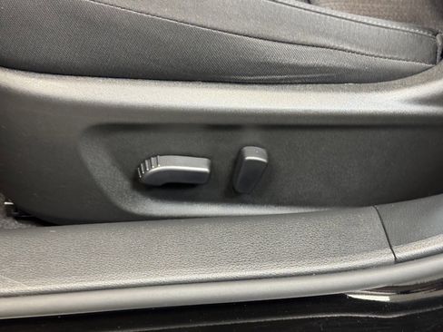 Used 2023 Nissan Altima 2.5 SV image 10