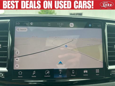 Used 2023 Chrysler Pacifica Limited w/ Uconnect Theater Family Group AWD/4WD image 15