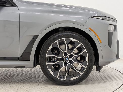 New 2026 BMW X7 xDrive40i w/ M Sport Package image 12