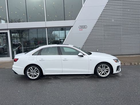 Used 2023 Audi A4 2.0T Premium Plus w/ Premium Plus Package image 16