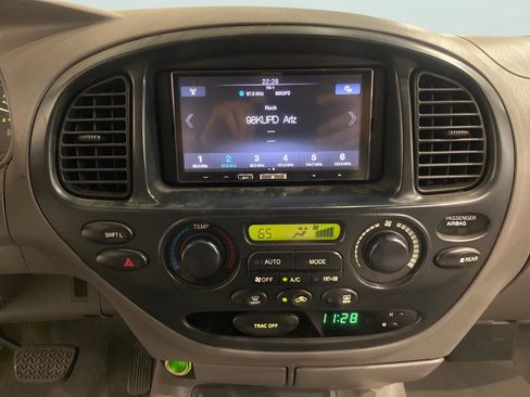 Used 2006 Toyota Sequoia SR5 image 13