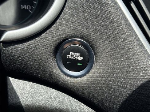 Used 2022 Chevrolet Malibu LS FWD image 28