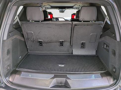Used 2024 Cadillac Escalade Premium Luxury Platinum image 6