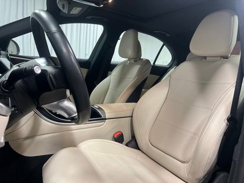 Used 2022 Mercedes-Benz C 300 4MATIC Sedan image 22