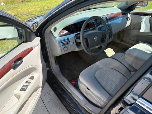 Used 2006 Buick Lucerne CX w/ Driver Confidence Package FWD image 12