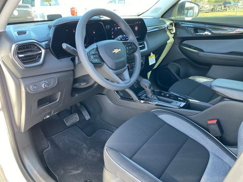 New 2026 Chevrolet TrailBlazer LS image 18
