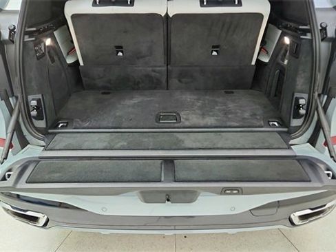 Used 2025 BMW X7 xDrive40i w/ M Sport Package image 14