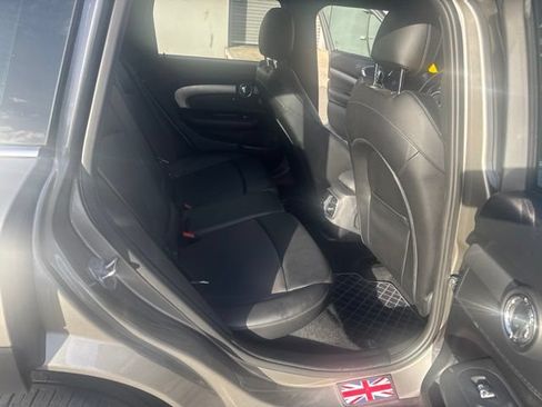 Used 2016 MINI Cooper Clubman FWD image 13