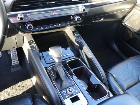 Used 2021 Kia Telluride SX w/ SX Prestige Package image 14