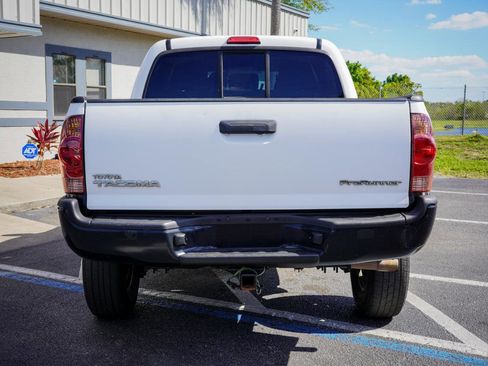 Used 2015 Toyota Tacoma PreRunner w/ Convenience Package image 5