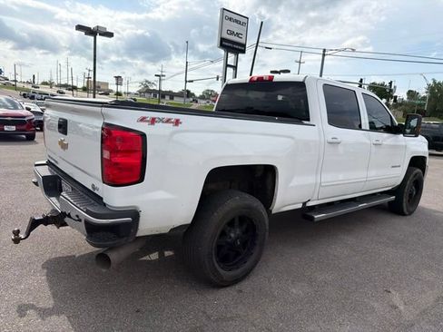 Used 2016 Chevrolet Silverado 2500 LT w/ LT Convenience Package AWD/4WD image 18