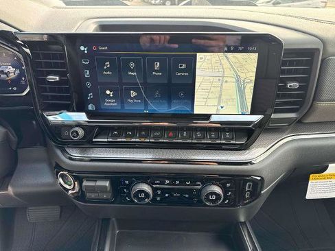 New 2026 Chevrolet Silverado 1500 ZR2 image 17