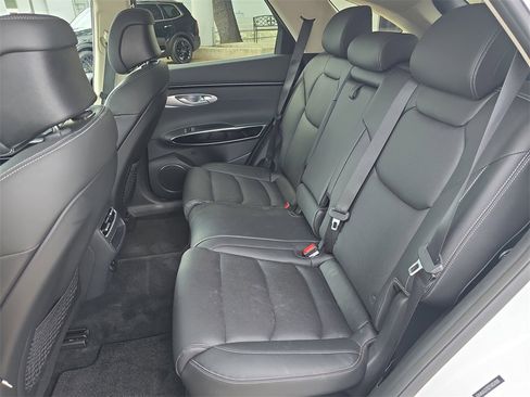 Used 2026 Genesis GV70 2.5T image 14