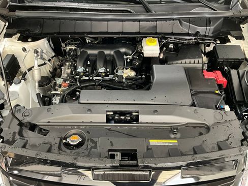 Used 2025 Nissan Pathfinder Platinum w/ Cargo Package AWD/4WD image 12