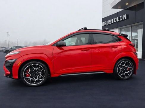 Used 2022 Hyundai Kona N image 6
