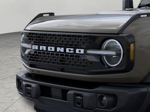 New 2026 Ford Bronco Badlands AWD/4WD image 19